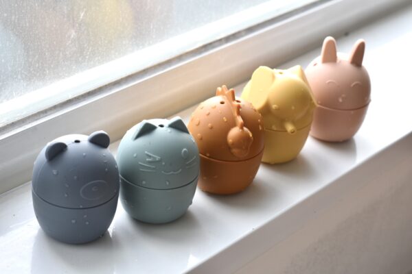 JUGUETES DE BAÑO DARK - Imagen 5