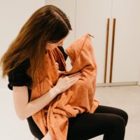 Capa Delantal Apricot Blush - Imagen 3