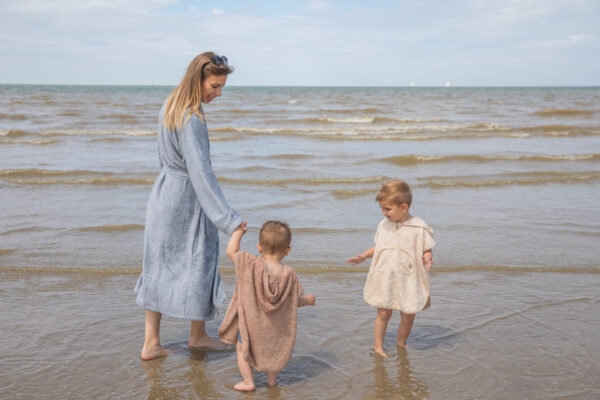 Poncho Frosted Almond - Imagen 13