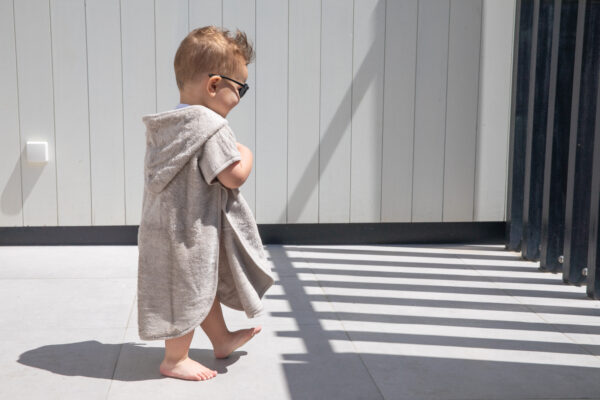 Poncho Feather Grey - Imagen 3