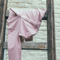 Pijama Manga Larga con Pies Misty Rose - Imagen 6