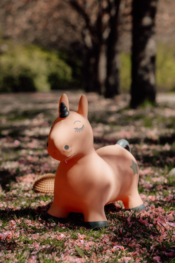 Animal saltarín Unicornio - Imagen 2