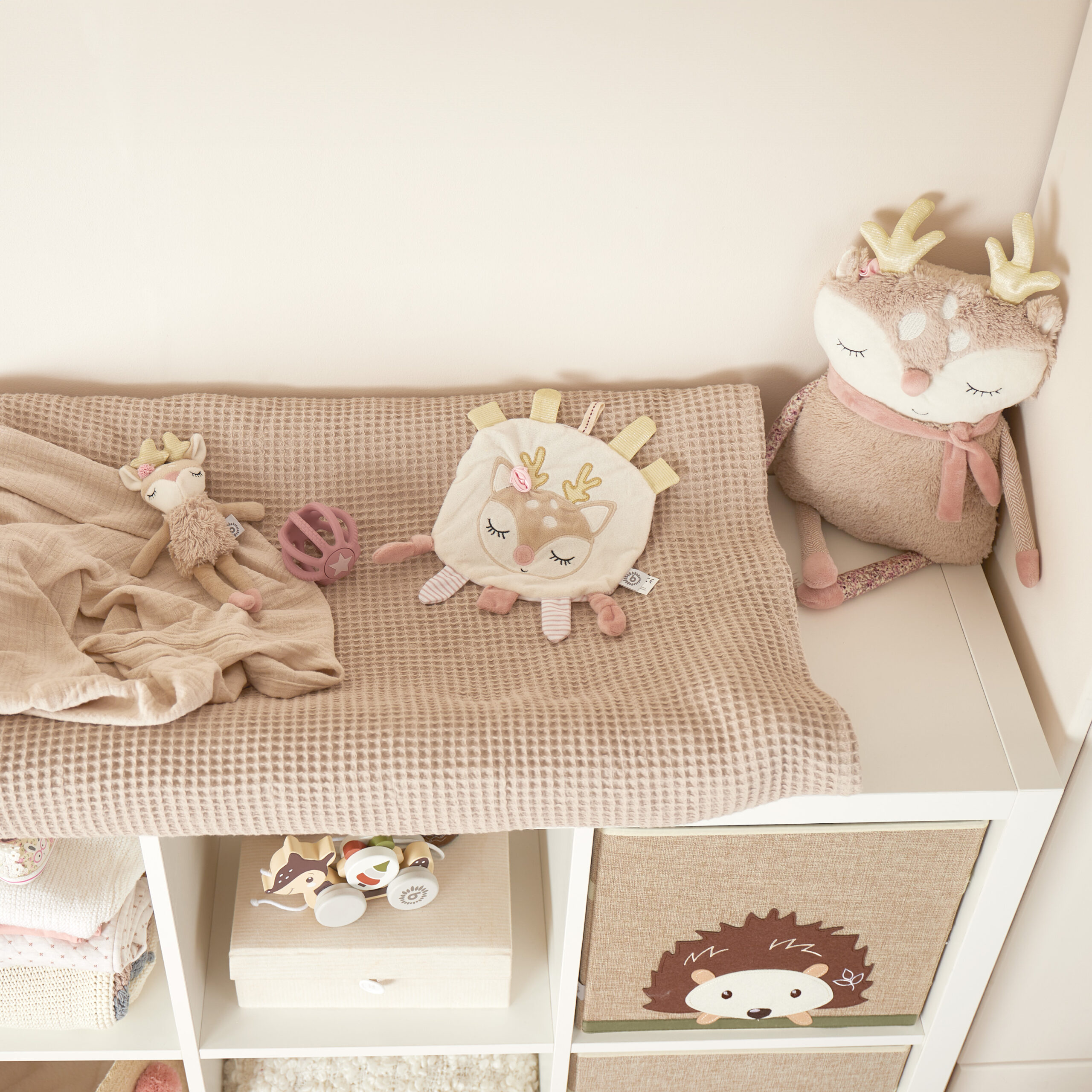 Peluche sonajero Cierva Ella - Imagen 14